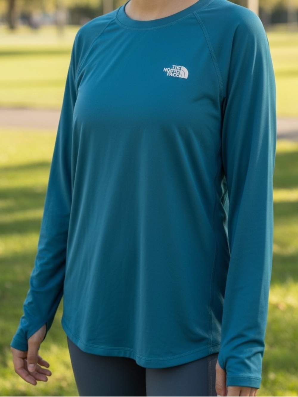 North face lightweight Sweather